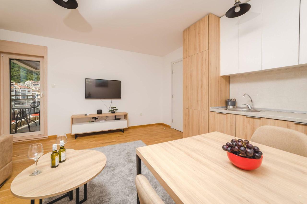 Blue Marlin Apartments Budva Kültér fotó